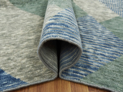 Green 8'2" x 10'4" Modern / Contemporary Hand knotted Wool Rug - Sku: O079418