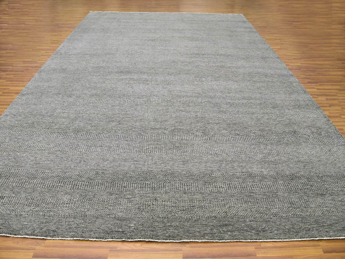 Modern / Contemporary hand-knotted wool rug in Gray, 12'1" x 18'2" — SKU O079450 (view 2)