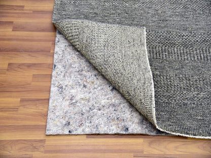 Modern / Contemporary hand-knotted wool rug in Gray, 12'1" x 18'2" — SKU O079450 (view 4)