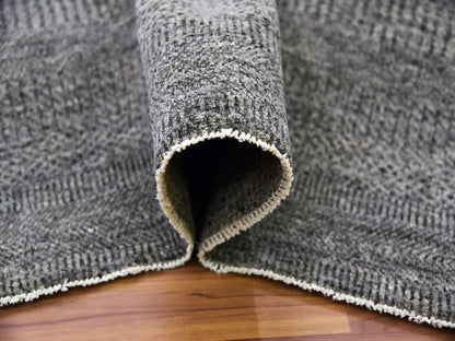 Modern / Contemporary hand-knotted wool rug in Gray, 12'1" x 18'2" — SKU O079450 (view 5)