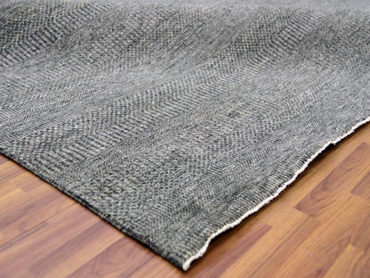 Modern / Contemporary hand-knotted wool rug in Gray, 12'1" x 18'2" — SKU O079450 (view 6)