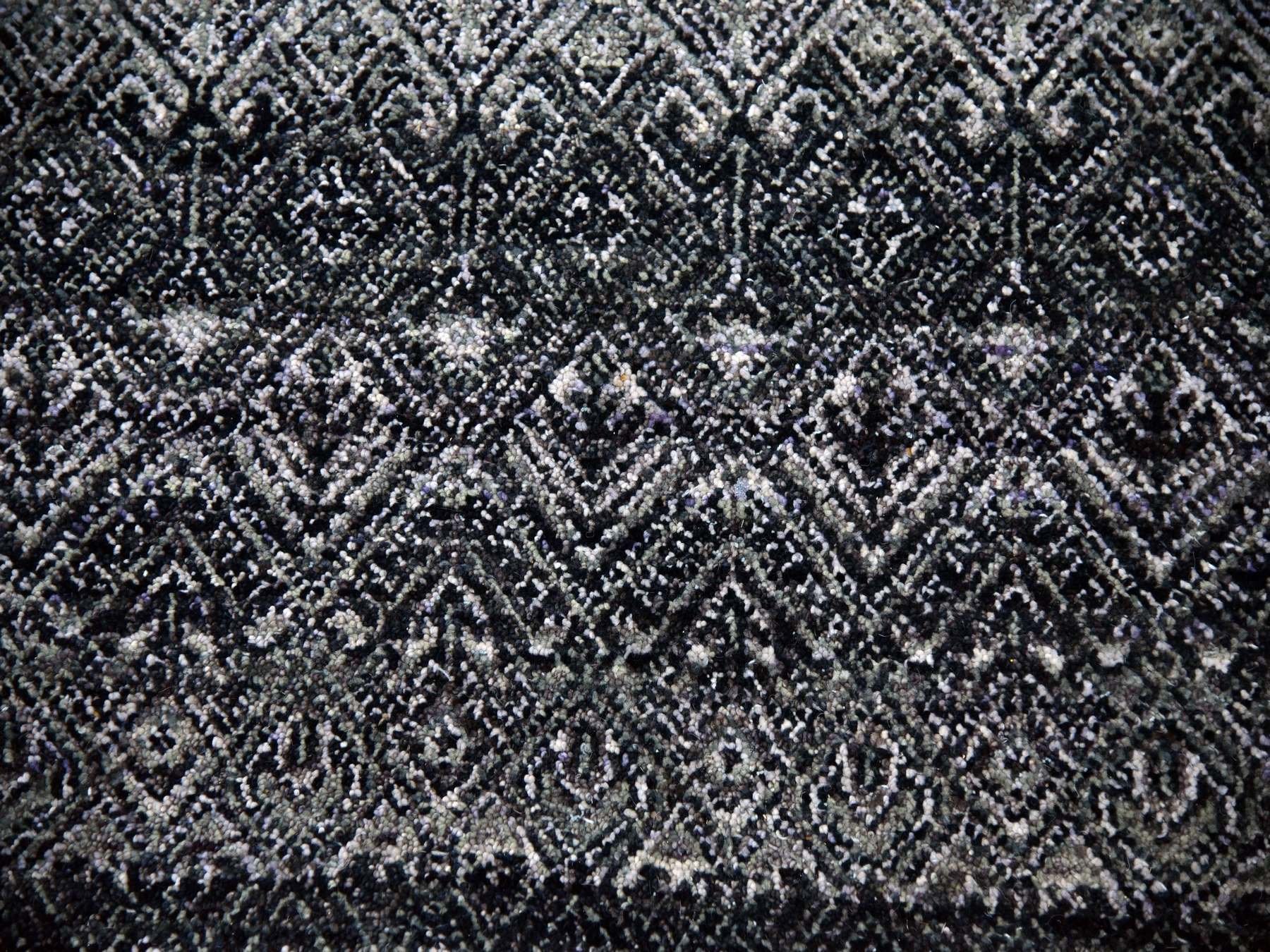 Modern / Contemporary hand-knotted wool rug in Gray, 10' x 10' — SKU O079460 (view 8)
