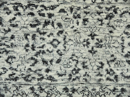 Mamluk Mamluk hand-knotted wool rug in Ivory, 8' x 9'10" — SKU O079471 (view 8)
