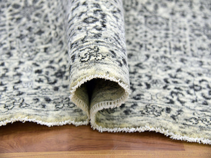 Mamluk Mamluk hand-knotted wool rug in Ivory, 6'1" x 9'3" — SKU O079473 (view 5)
