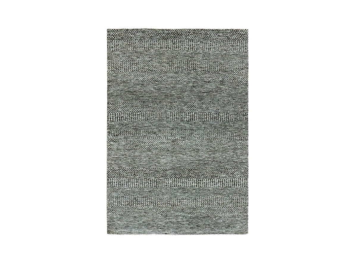 Modern / Contemporary hand-knotted wool rug in Gray, 4'2" x 6' — SKU O079479