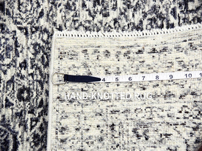 Mamluk Mamluk hand-knotted wool runner in Ivory, 2'7" x 6' — SKU O079502 (view 7)
