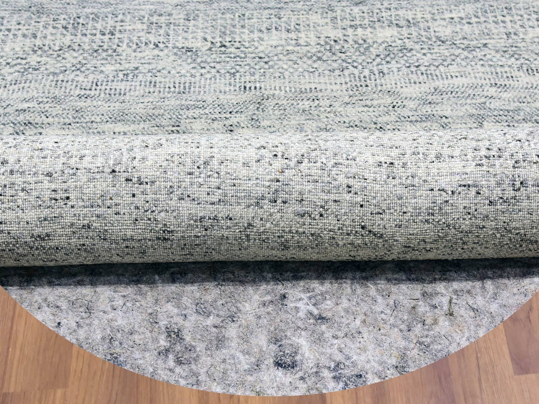 Modern / Contemporary hand-knotted wool rug in Gray, 11'2" x 11'2" — SKU O079507 (view 4)