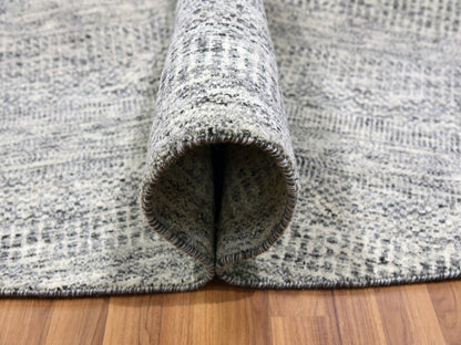 Modern / Contemporary hand-knotted wool rug in Gray, 11'2" x 11'2" — SKU O079507 (view 5)