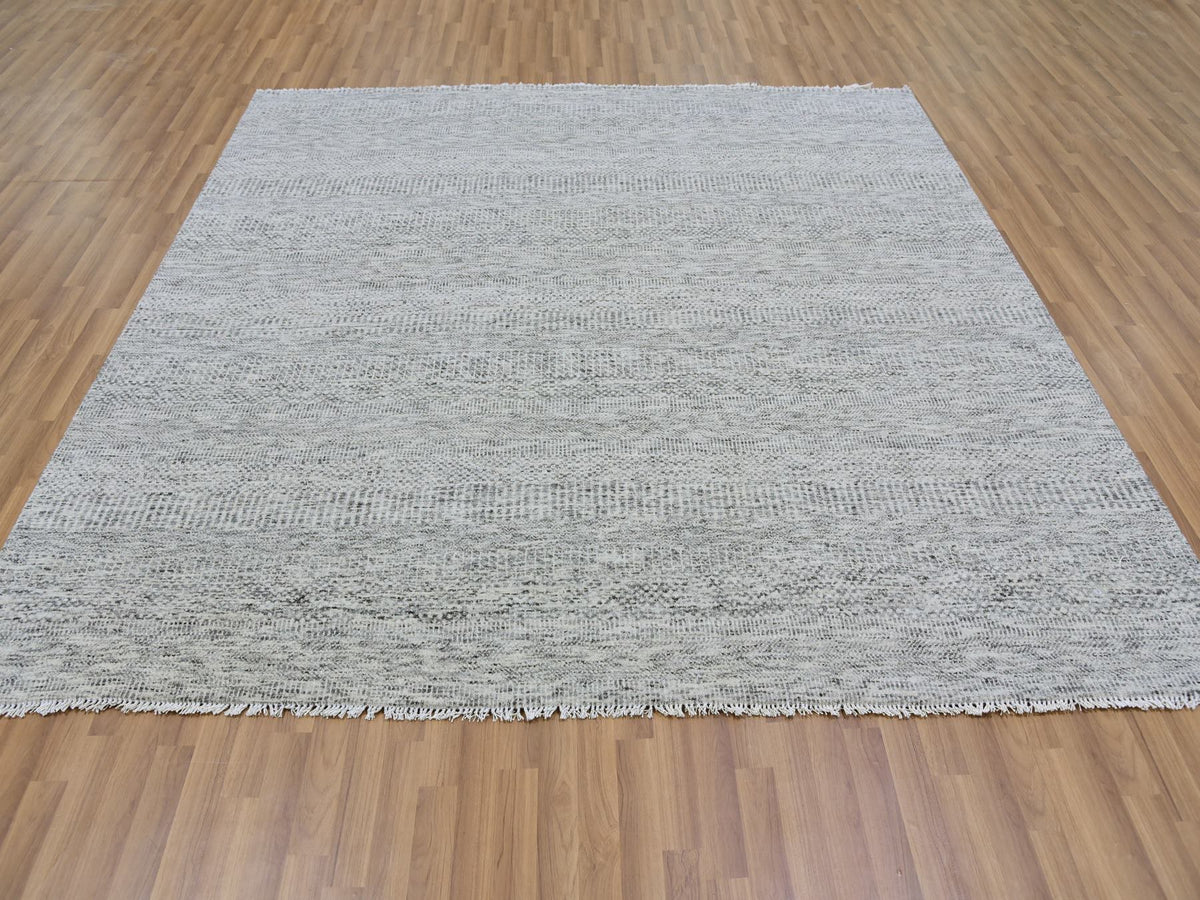 Modern / Contemporary hand-knotted wool rug in Gray, 8' x 8' — SKU O079512 (view 2)