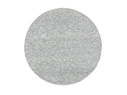 Modern / Contemporary hand-knotted wool rug in Gray, 5'9" x 5'9" — SKU O079519