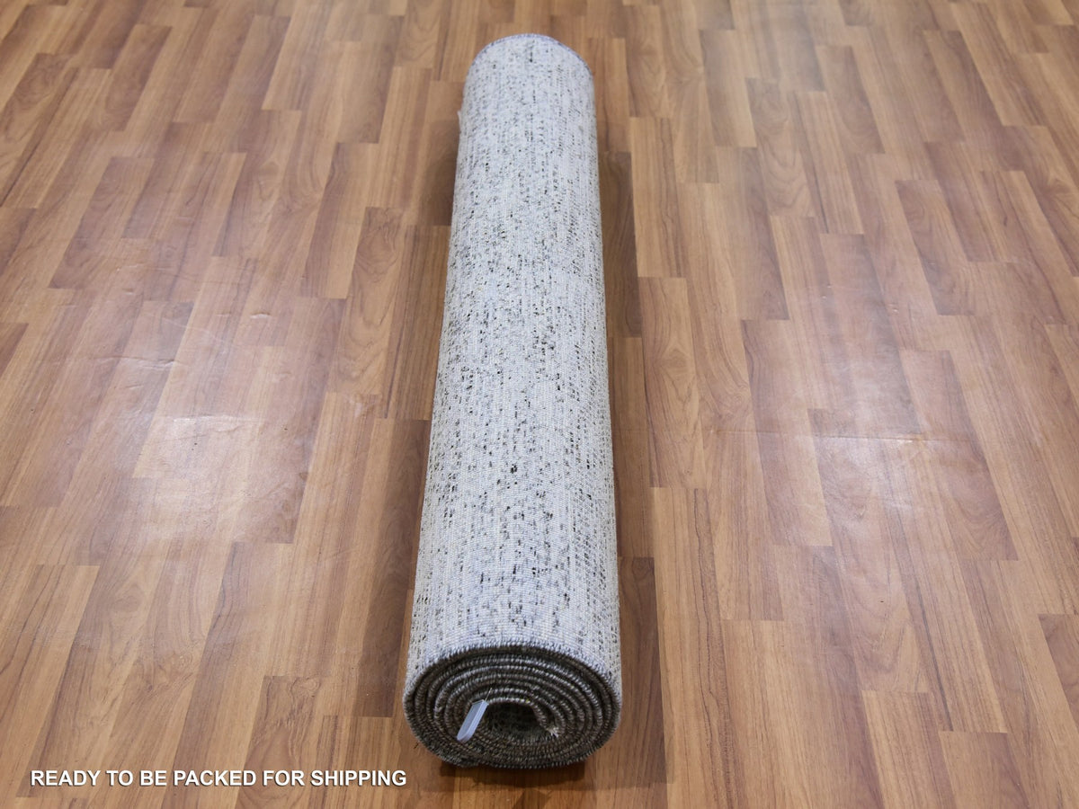 Modern / Contemporary hand-knotted wool runner in Gray, 4' x 10'1" — SKU O079522 (view 5)