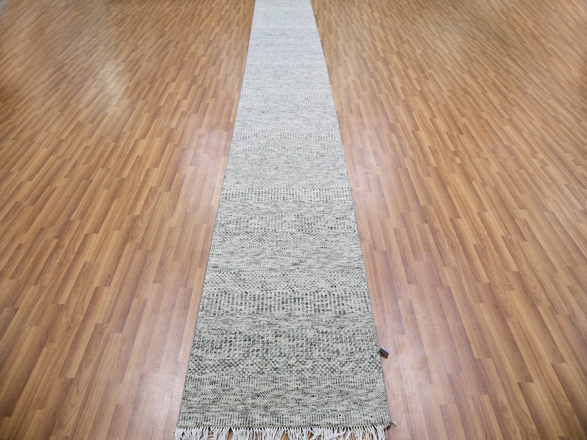 Modern / Contemporary hand-knotted wool runner in Gray, 2'6" x 23'4" — SKU O079532 (view 2)