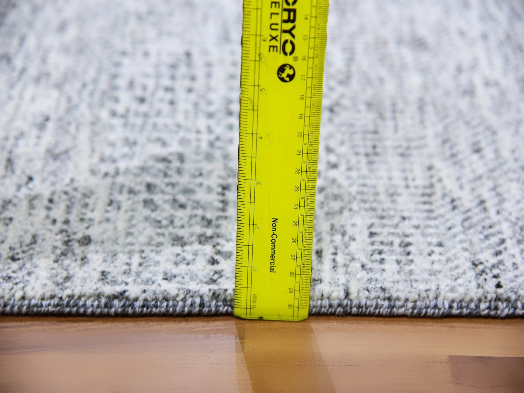 Modern / Contemporary hand-knotted wool runner in Gray, 2'6" x 23'4" — SKU O079532 (view 6)