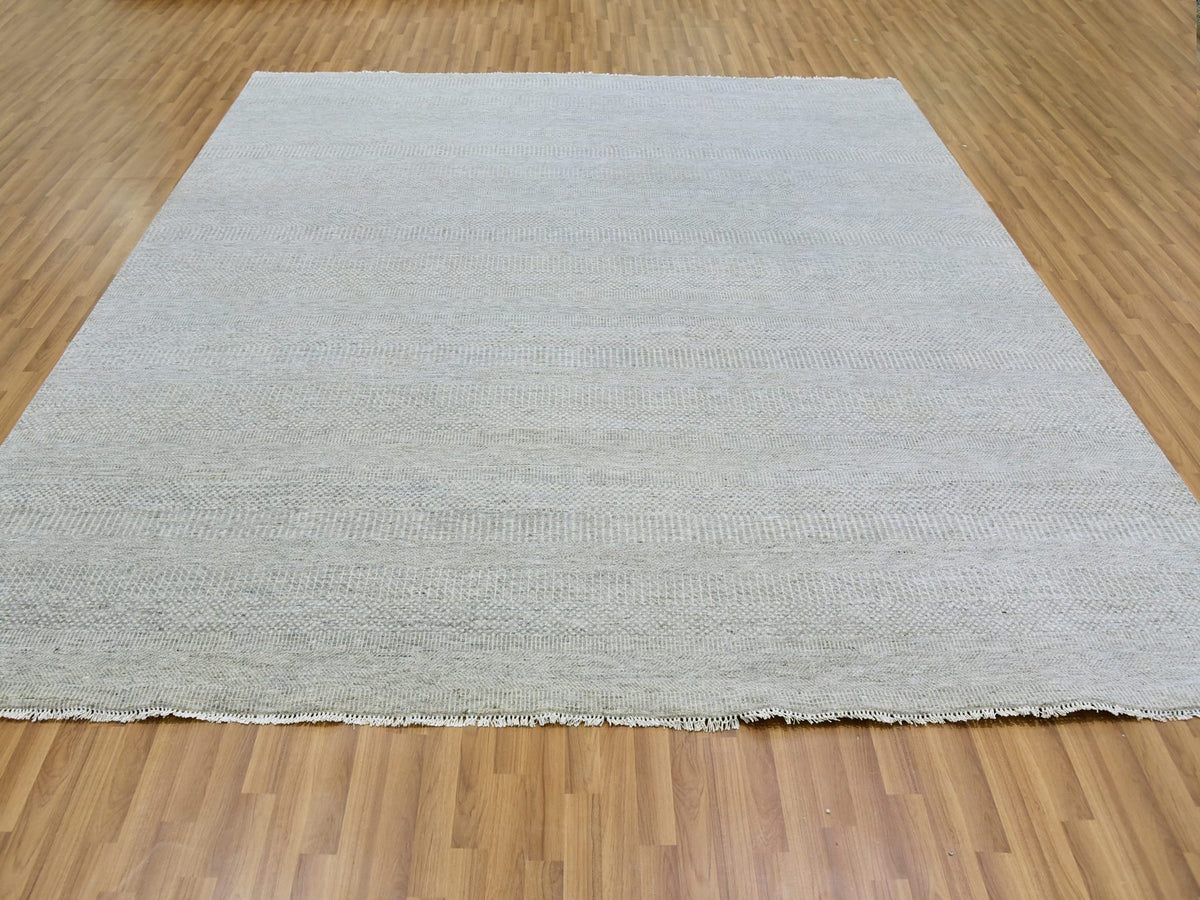 Modern / Contemporary hand-knotted wool rug in Gray, 9'11" x 10' — SKU O079535 (view 2)