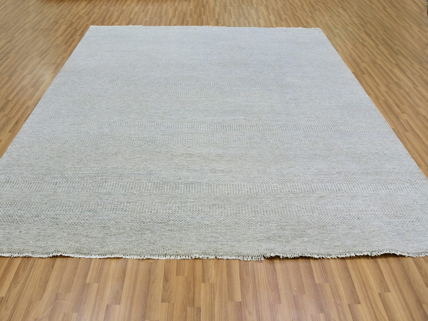Modern / Contemporary hand-knotted wool rug in Gray, 9'11" x 10' — SKU O079535 (view 2)