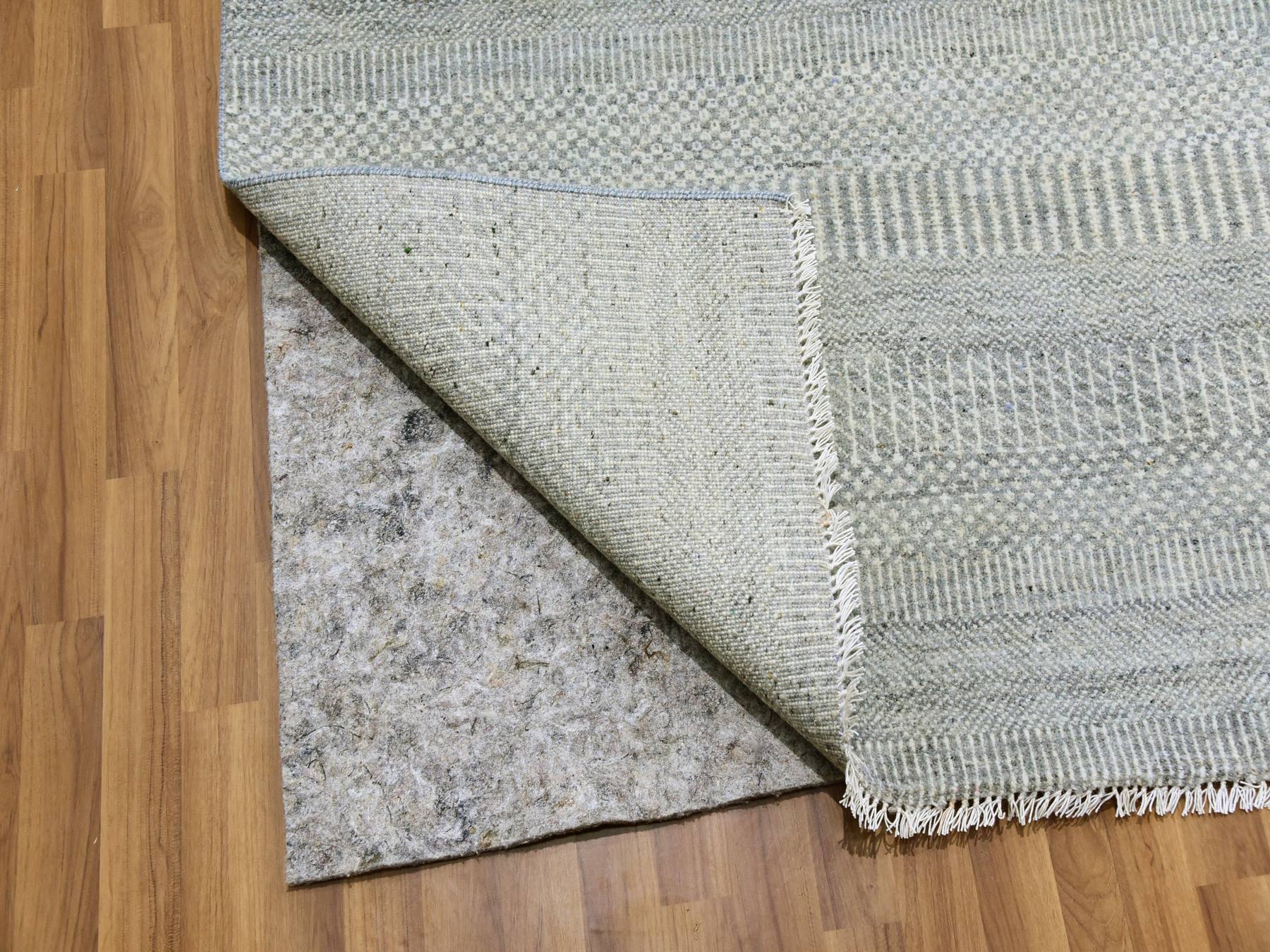 Modern / Contemporary hand-knotted wool rug in Gray, 12' x 12'4" — SKU O079541 (view 4)