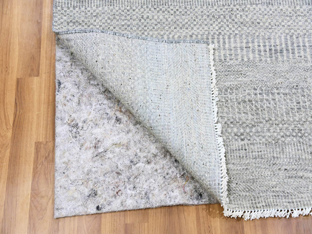 Modern / Contemporary hand-knotted wool rug in Gray, 6' x 6'1" — SKU O079543 (view 3)