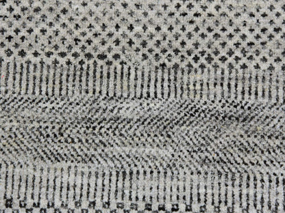 Modern / Contemporary hand-knotted wool rug in Gray, 7'11" x 8'1" — SKU O079559 (view 8)