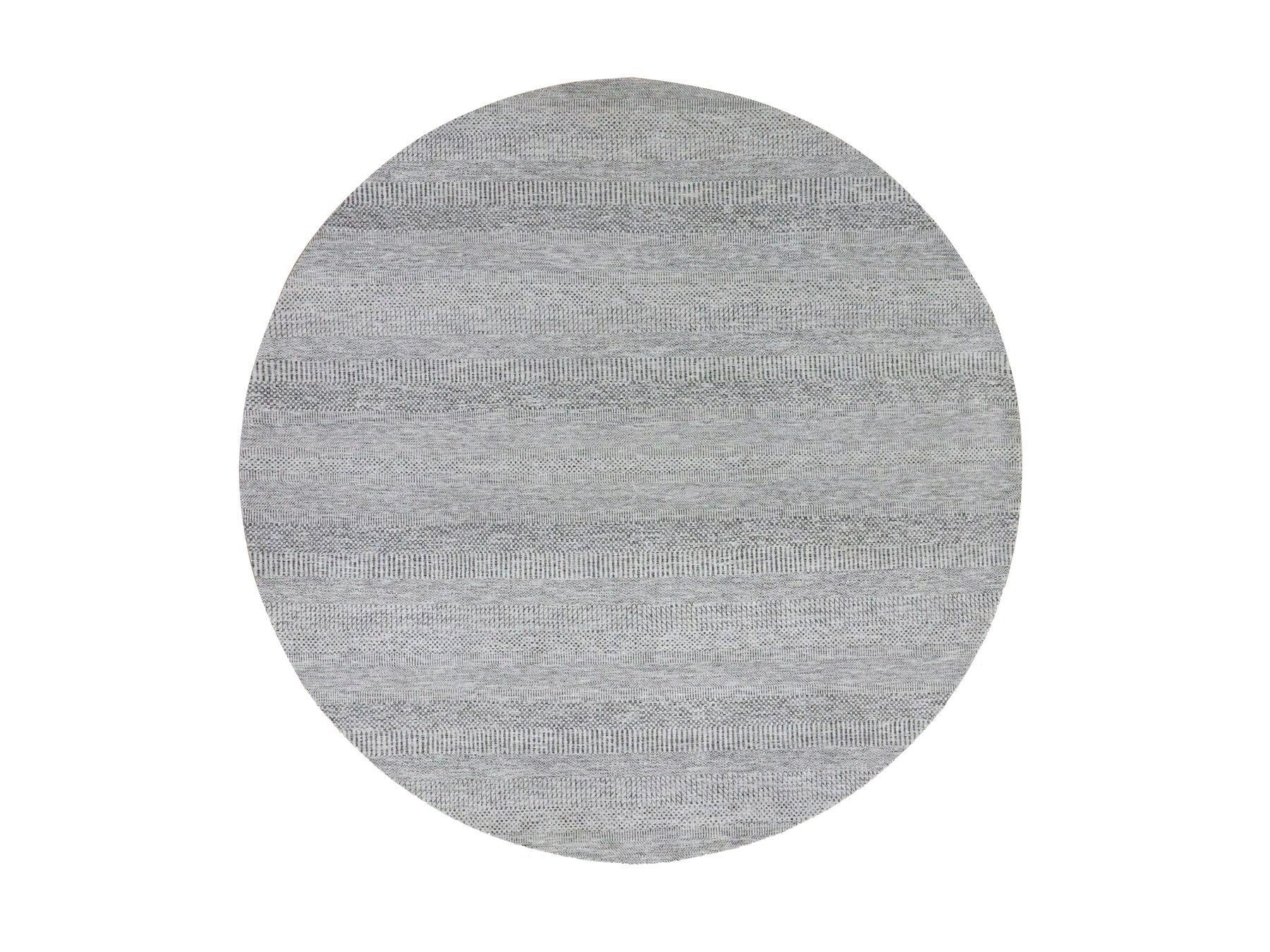 Modern / Contemporary hand-knotted wool rug in Gray, 9'8" x 9'9" — SKU O079563