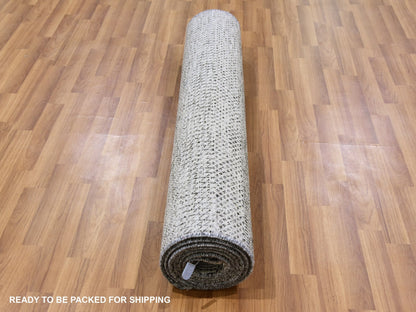 Modern / Contemporary hand-knotted wool runner in Gray, 4'1" x 12'1" — SKU O079568 (view 5)