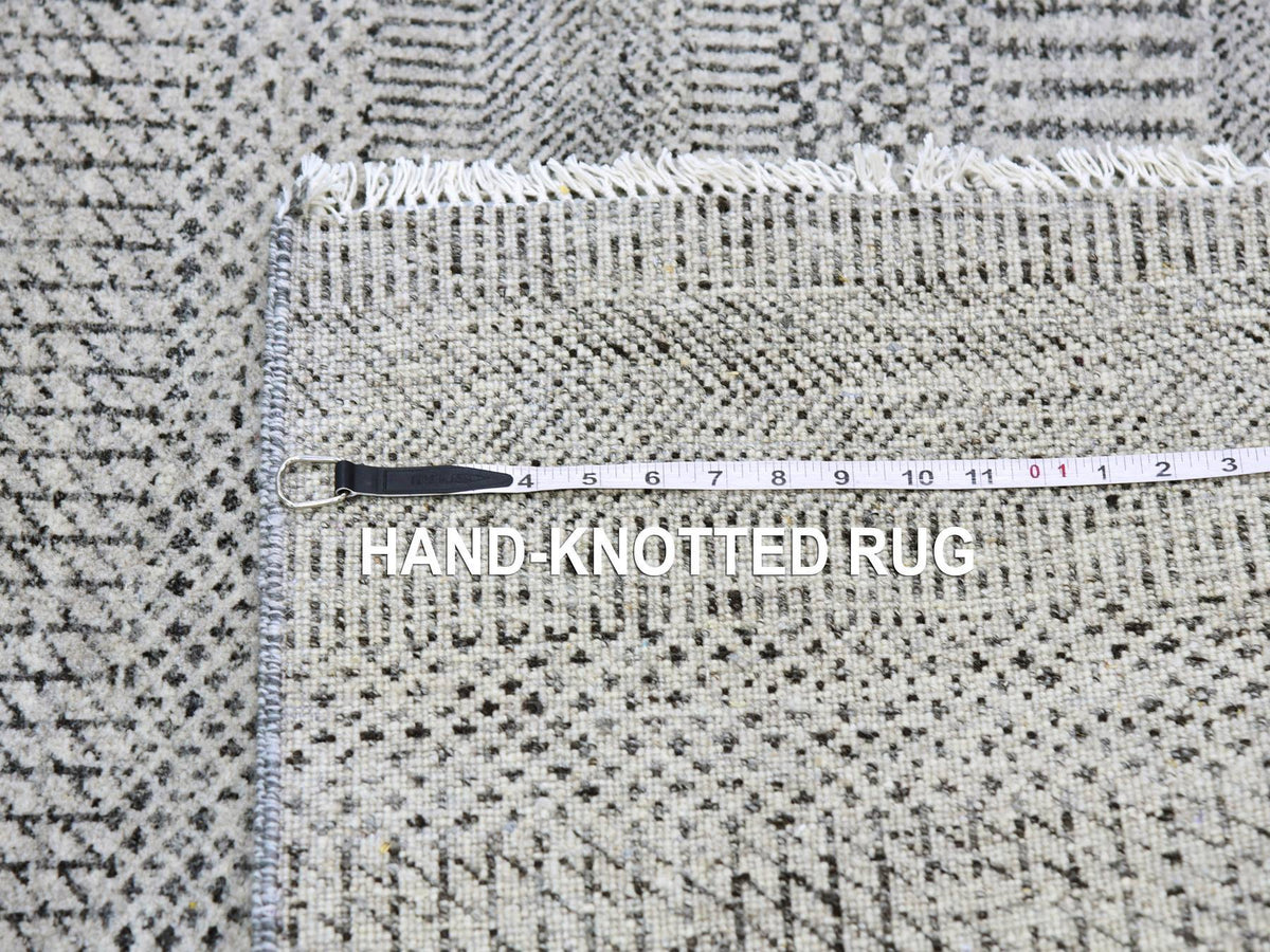 Modern / Contemporary hand-knotted wool runner in Gray, 4'1" x 12'1" — SKU O079568 (view 7)