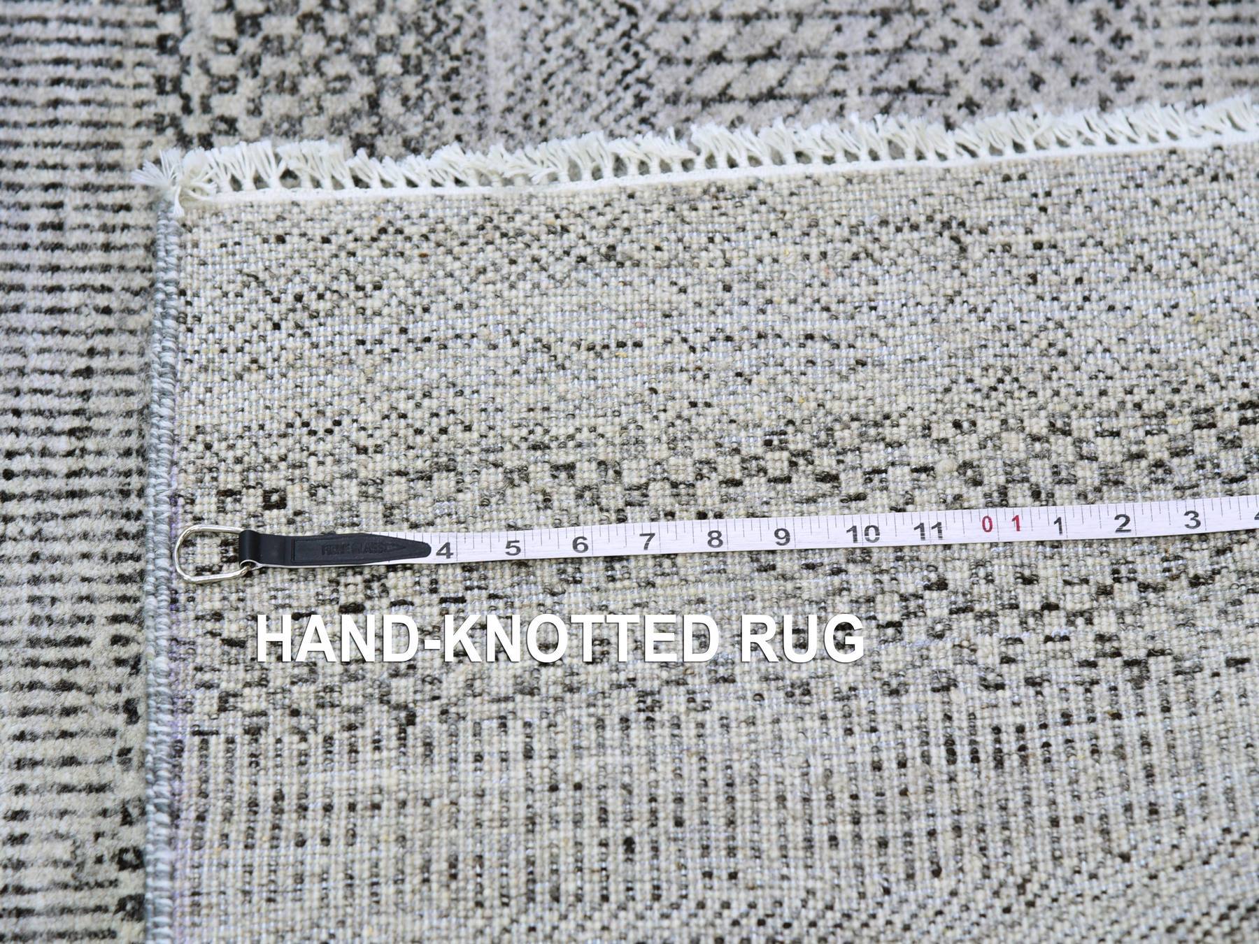 Modern / Contemporary hand-knotted wool runner in Gray, 4'1" x 12'1" — SKU O079569 (view 7)