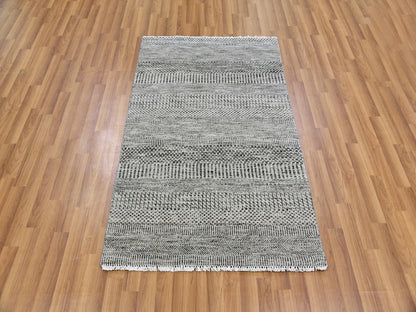 Modern / Contemporary hand-knotted wool rug in Gray, 3' x 4'9" — SKU O079577 (view 2)