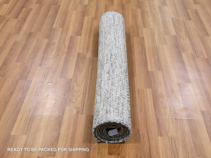 Modern / Contemporary hand-knotted wool rug in Gray, 3' x 4'10" — SKU O079579 (view 5)