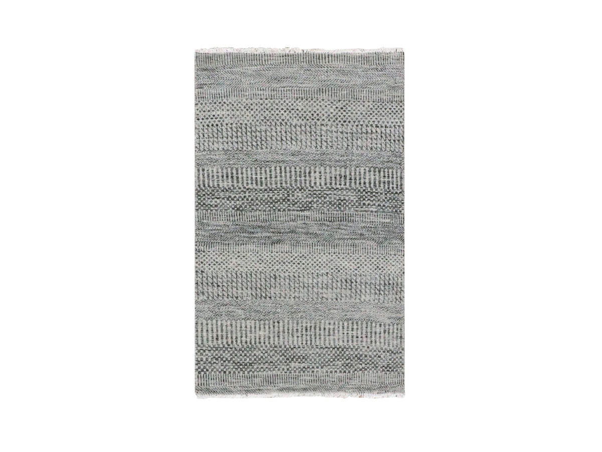 Modern / Contemporary hand-knotted wool rug in Gray, 2'5" x 4'1" — SKU O079580