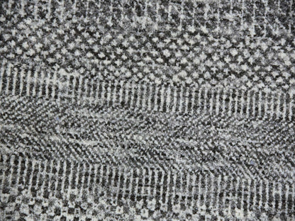 Modern / Contemporary hand-knotted wool rug in Gray, 11'2" x 11'2" — SKU O079584 (view 7)