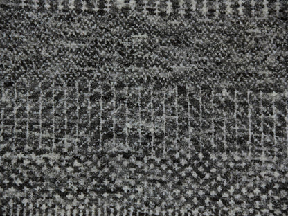Modern / Contemporary hand-knotted wool rug in Gray, 7'10" x 7'10" — SKU O079592 (view 7)