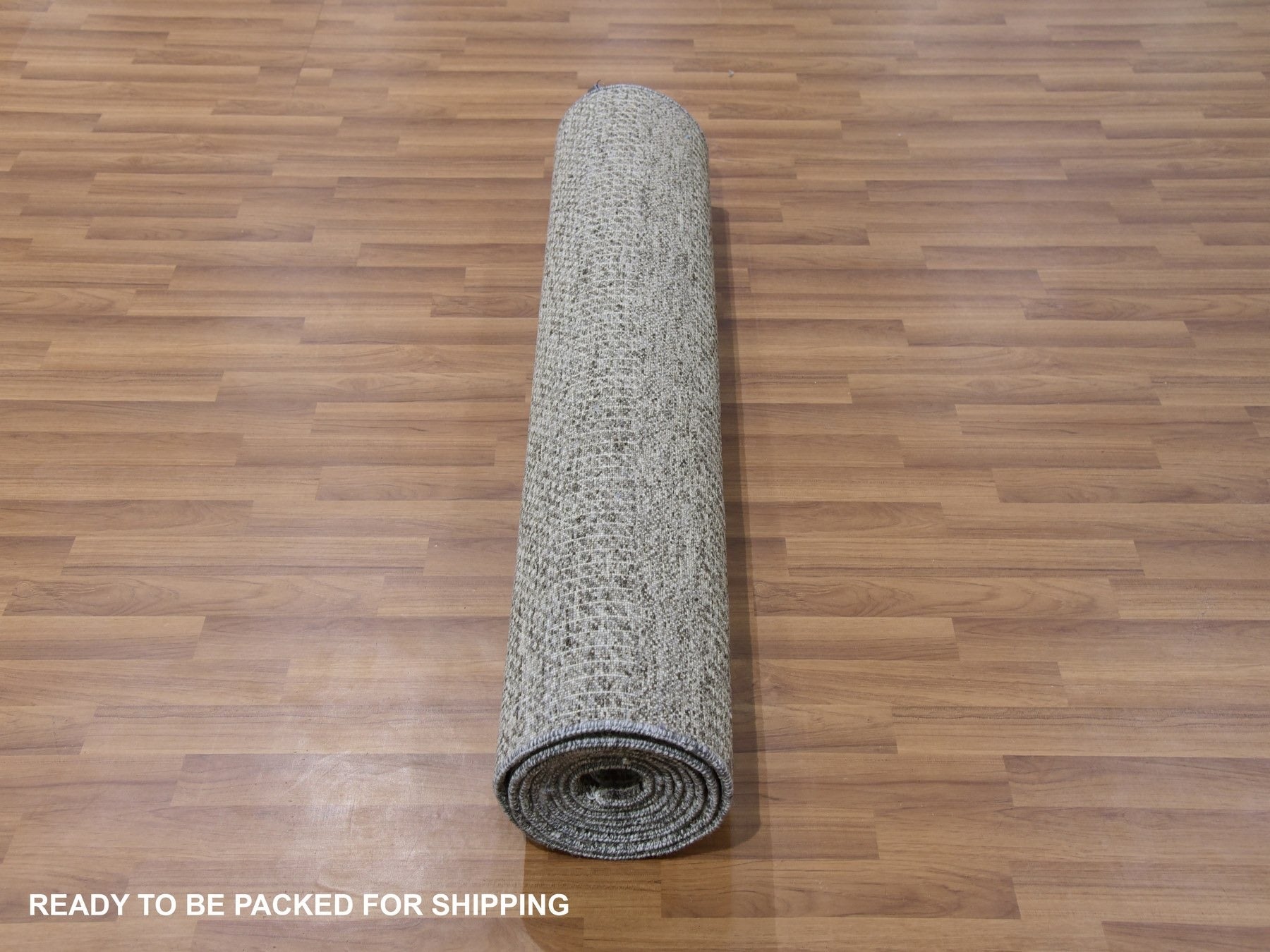 Modern / Contemporary hand-knotted wool runner in Gray, 4'1" x 12'1" — SKU O079596 (view 4)