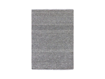 Modern / Contemporary hand-knotted wool rug in Gray, 4' x 6'6" — SKU O079597
