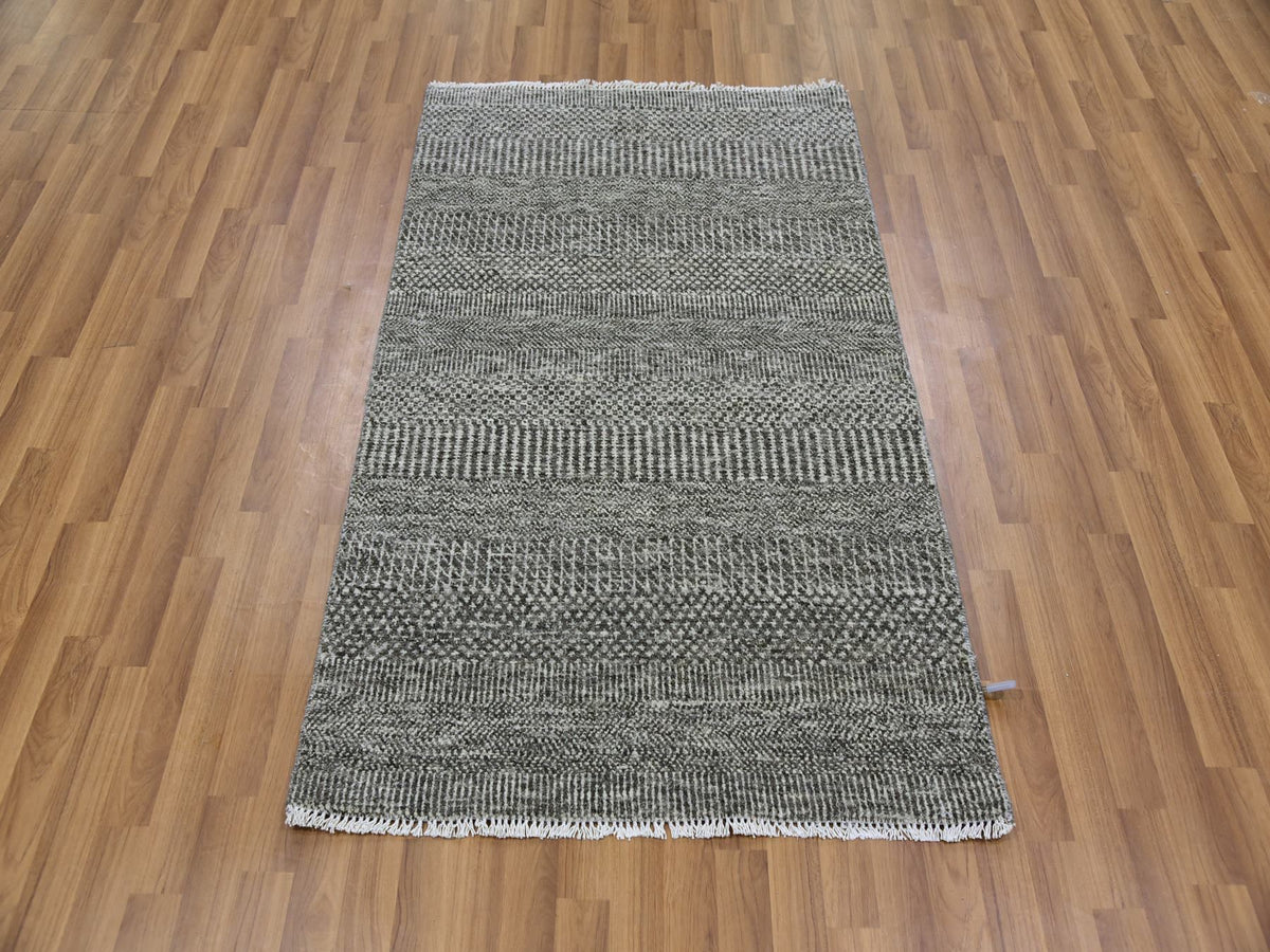 Modern / Contemporary hand-knotted wool rug in Gray, 3'1" x 5' — SKU O079604 (view 2)