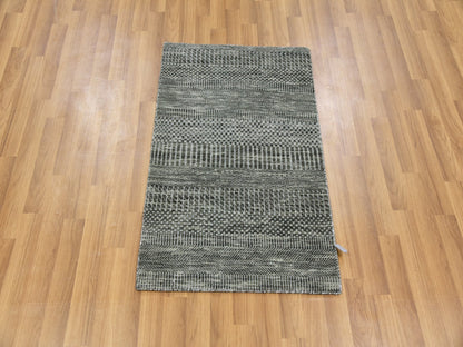 Modern / Contemporary hand-knotted wool rug in Gray, 1'11" x 3'1" — SKU O079634 (view 2)