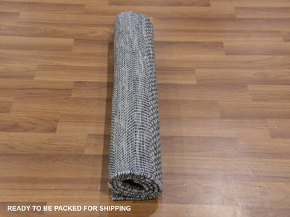 Modern / Contemporary hand-knotted wool rug in Gray, 1'11" x 3'1" — SKU O079634 (view 5)