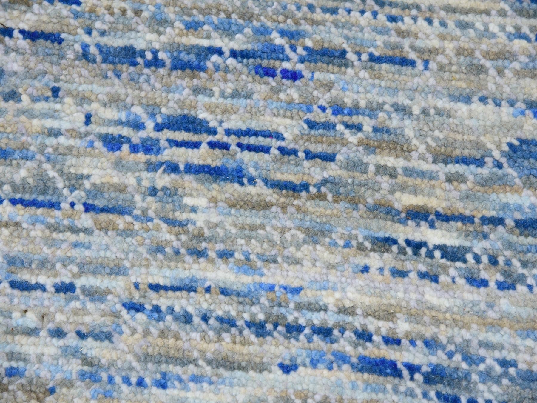 Modern / Contemporary hand-knotted wool rug in Gray, 10' x 14'1" — SKU O079647 (view 8)
