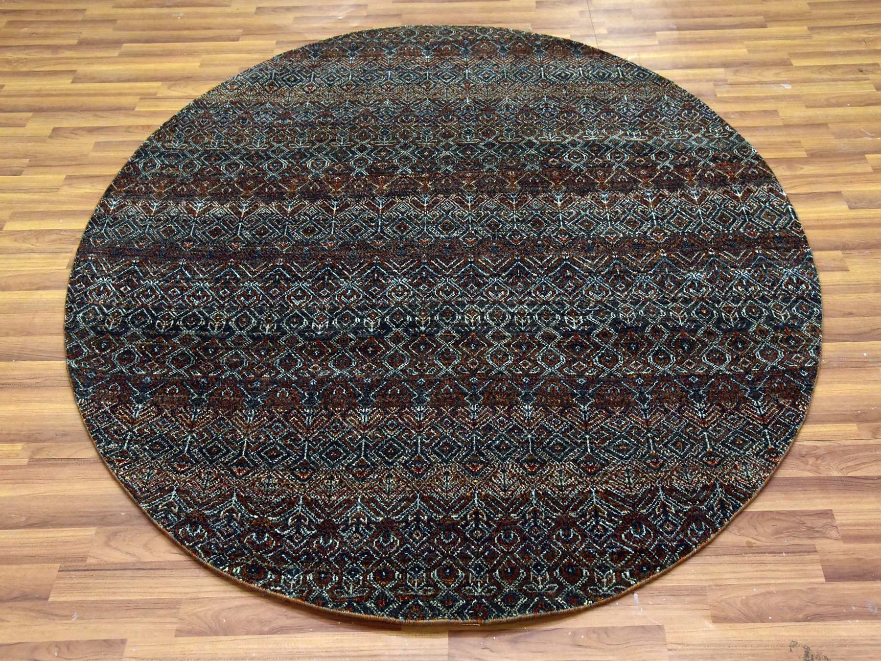 Modern / Contemporary hand-knotted wool rug in Brown, 5'11" x 6'0", SKU O079660