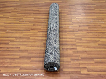 Grey 5'0" x 7'1" Modern / Contemporary Hand knotted Wool Rug - Sku: O079664
