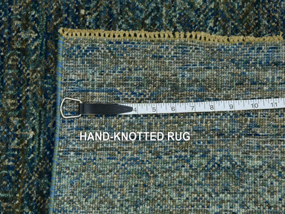 Modern / Contemporary hand-knotted wool runner in Green, 2'6" x 8'0", SKU O079670