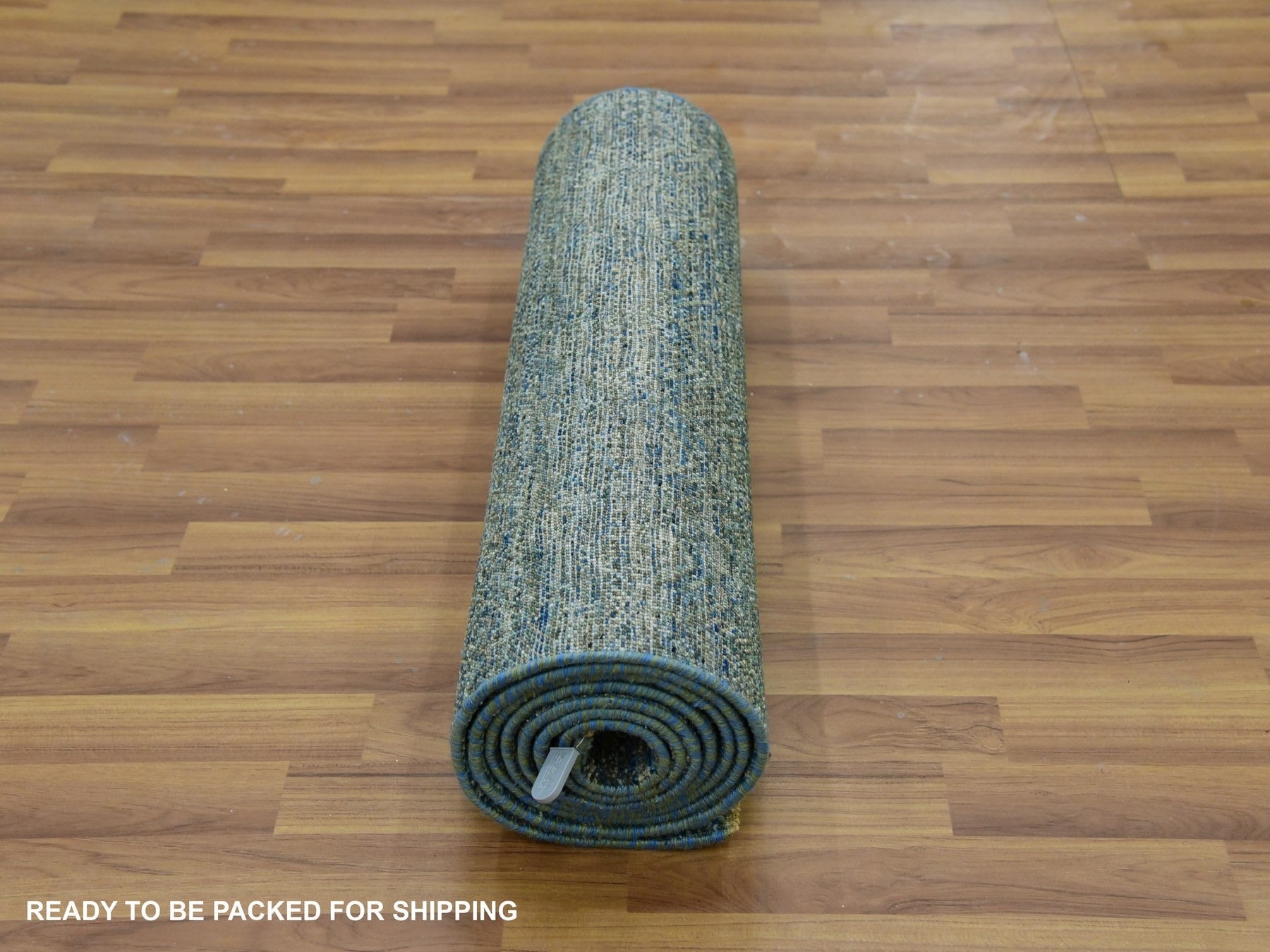 Modern / Contemporary hand-knotted wool runner in Green, 2'6" x 10'1", SKU O079672