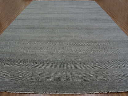 Modern / Contemporary hand-knotted wool rug in Gray, 13'11" x 18'1" — SKU O079692 (view 2)