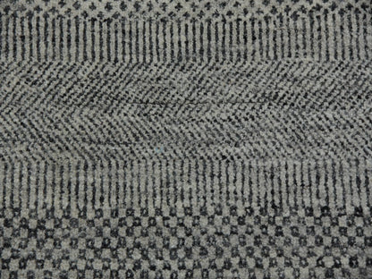 Modern / Contemporary hand-knotted wool rug in Gray, 13'11" x 18'1" — SKU O079692 (view 8)