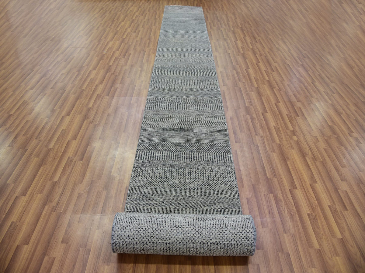 Modern / Contemporary hand-knotted wool runner in Gray, 2'7" x 26'3" — SKU O079701 (view 2)