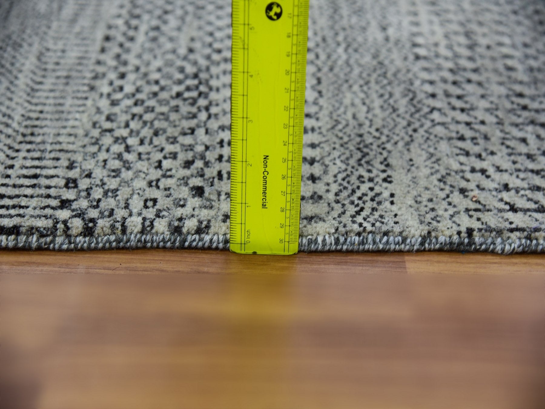 Modern / Contemporary hand-knotted wool runner in Gray, 2'7" x 22'1" — SKU O079702 (view 6)
