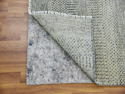 Grey 2'6" x 15'11" Modern / Contemporary Hand knotted Wool Rug - Sku: O079704