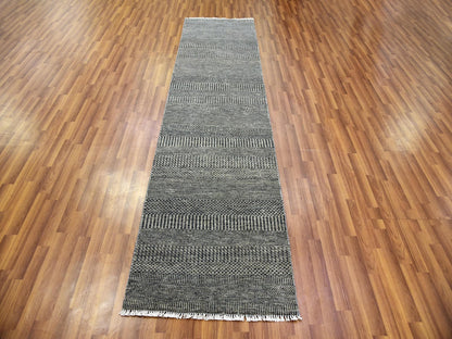 Modern / Contemporary hand-knotted wool runner in Gray, 2'6" x 9'11" — SKU O079705 (view 2)