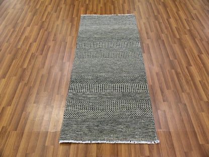Modern / Contemporary hand-knotted wool runner in Gray, 2'6" x 5'10" — SKU O079707 (view 2)