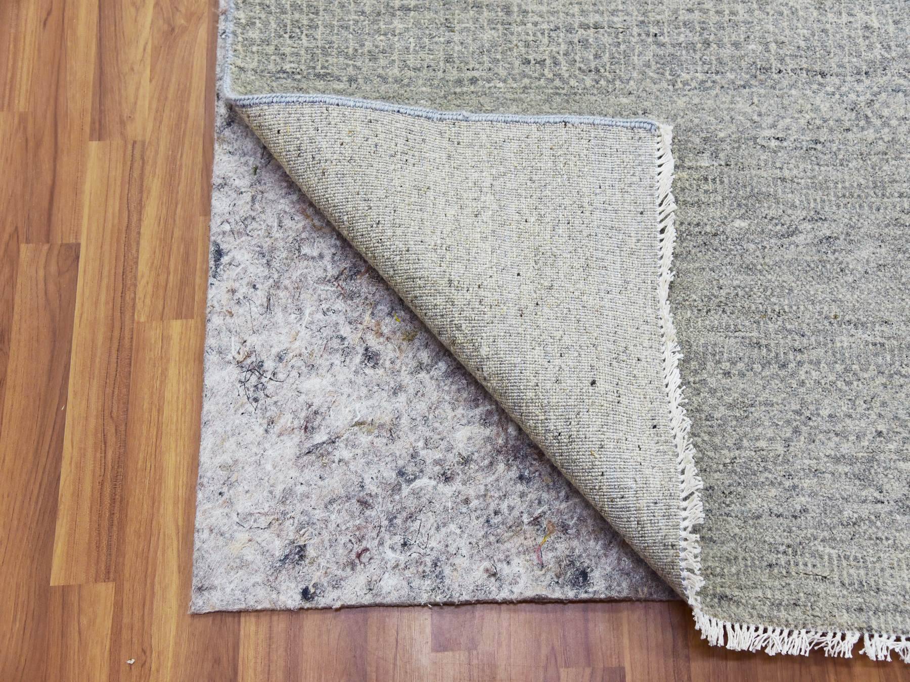 Modern / Contemporary hand-knotted wool rug in Gray, 11'10" x 18' — SKU O079712 (view 4)