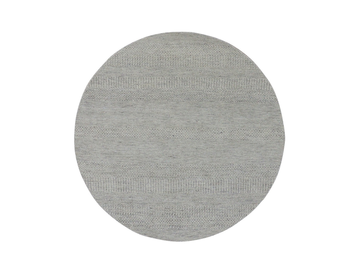 Modern / Contemporary hand-knotted wool rug in Gray, 4'10" x 4'10" — SKU O079716